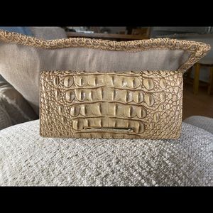 Brahmin Cappuccino Ady wallet